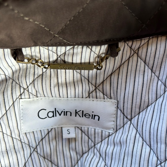 Jacket - Picture 9 of 9